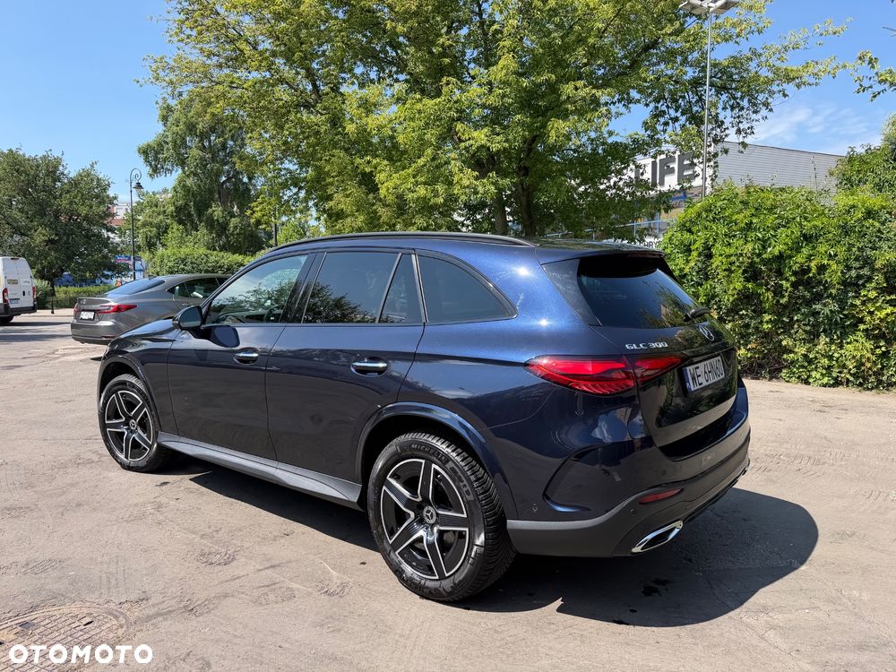 Mercedes-Benz GLC 300 mHEV 4-Matic AMG Line - 2
