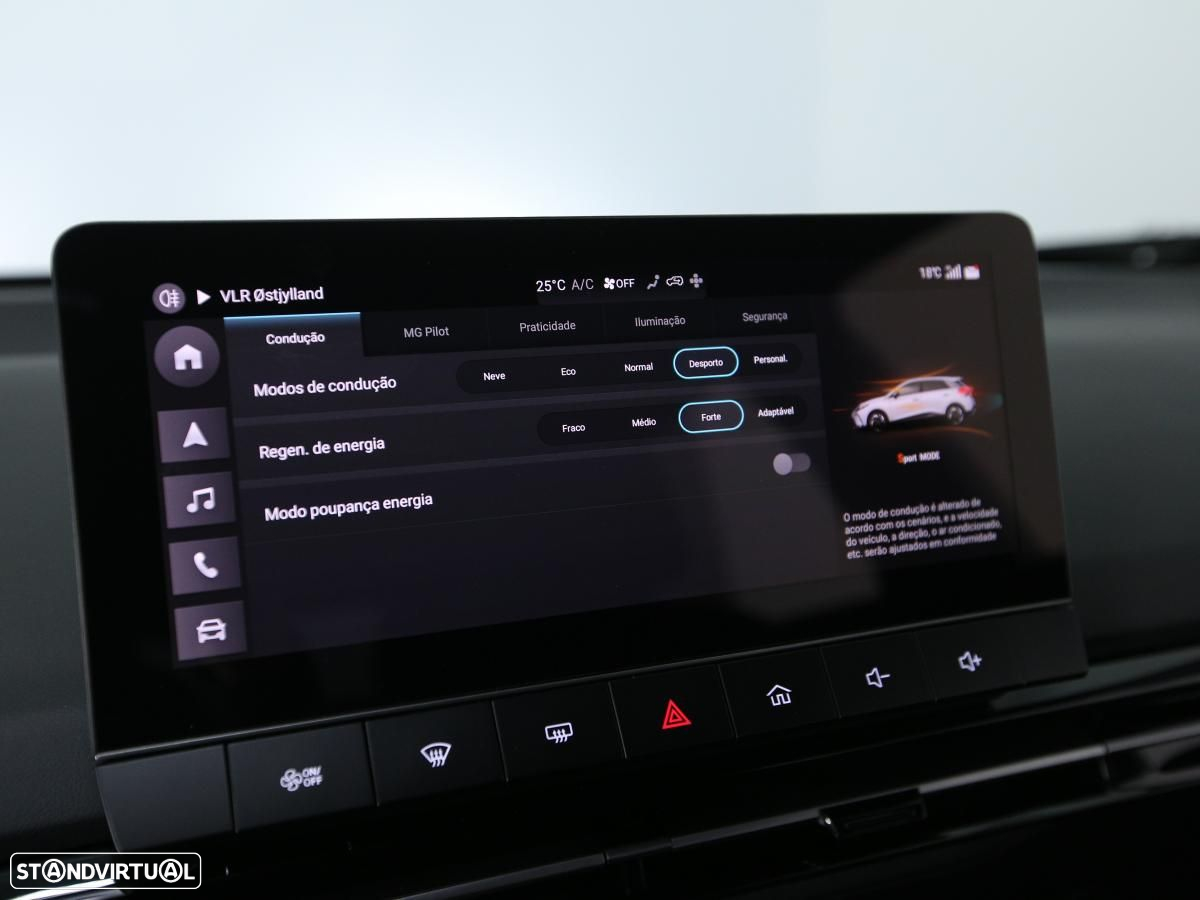 MG MG4 64 kWh Luxury - 22