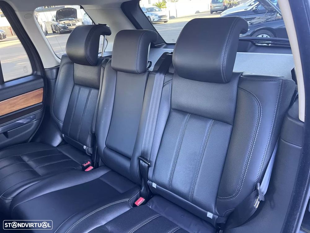 Land Rover Range Rover Sport 3.0 SDV6 HSE Black - 42