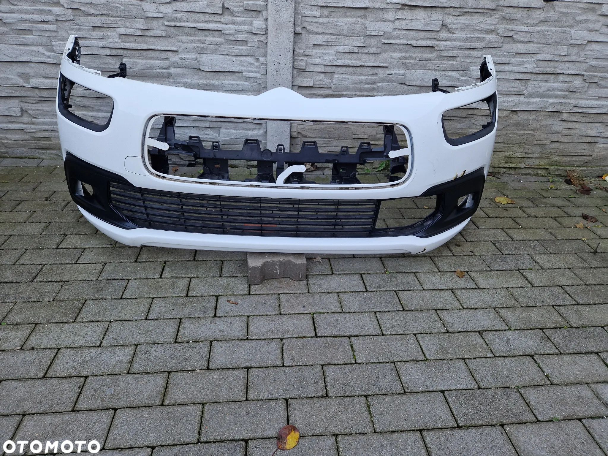 Zderzak Citroen C4 Picasso II lift 2015 - - 1