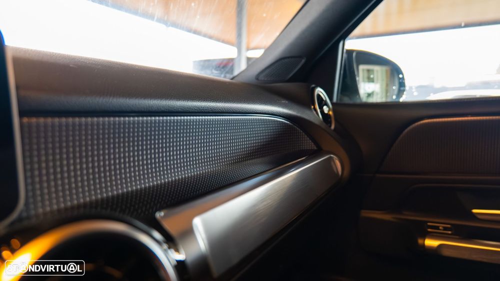 Mercedes-Benz GLB 180 d Progressive - 18