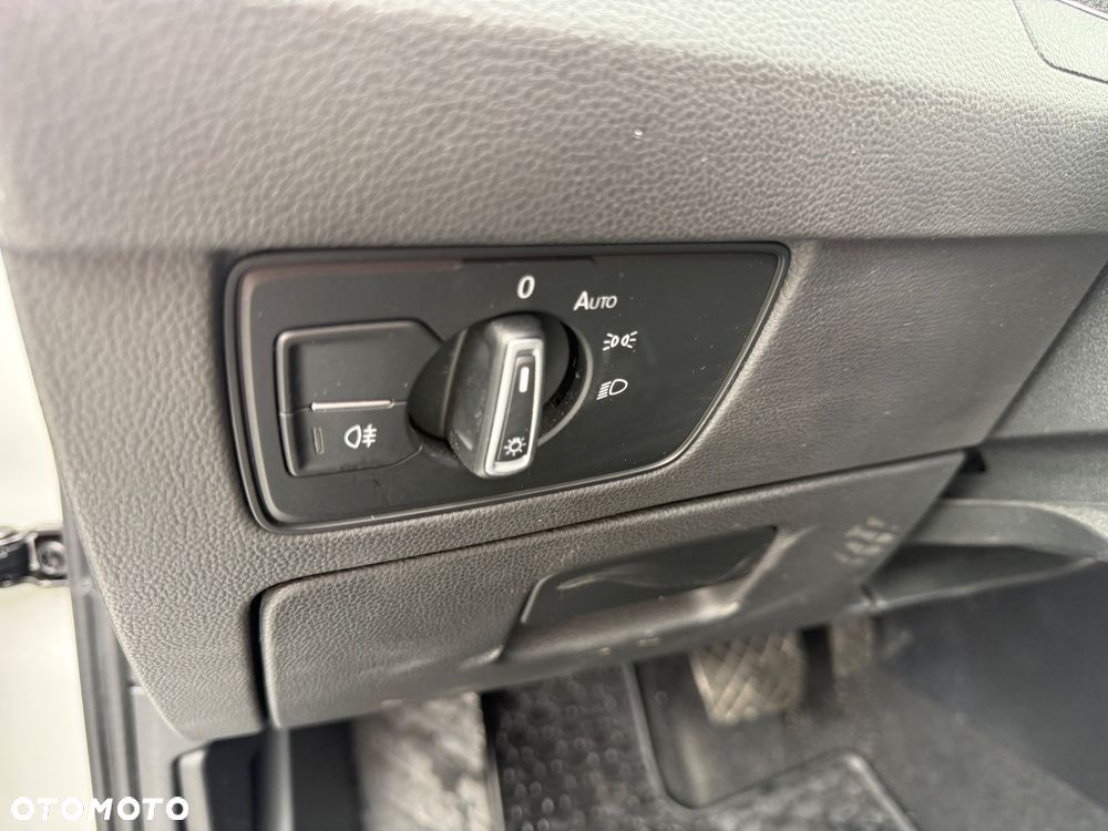Volkswagen Passat 1.5 TSI EVO Business DSG - 23