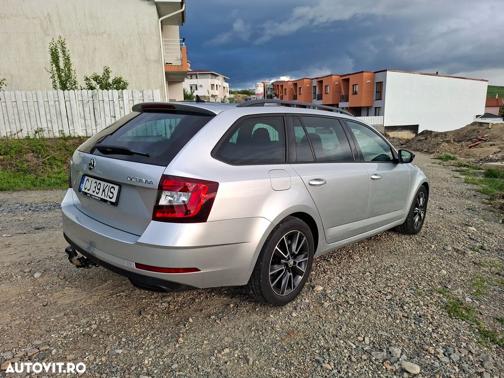 Skoda Octavia 1.6 TDI DSG Premium Edition - 3