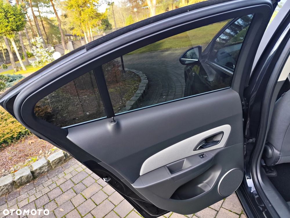 Chevrolet Cruze 2.0 VDCi LT - 28