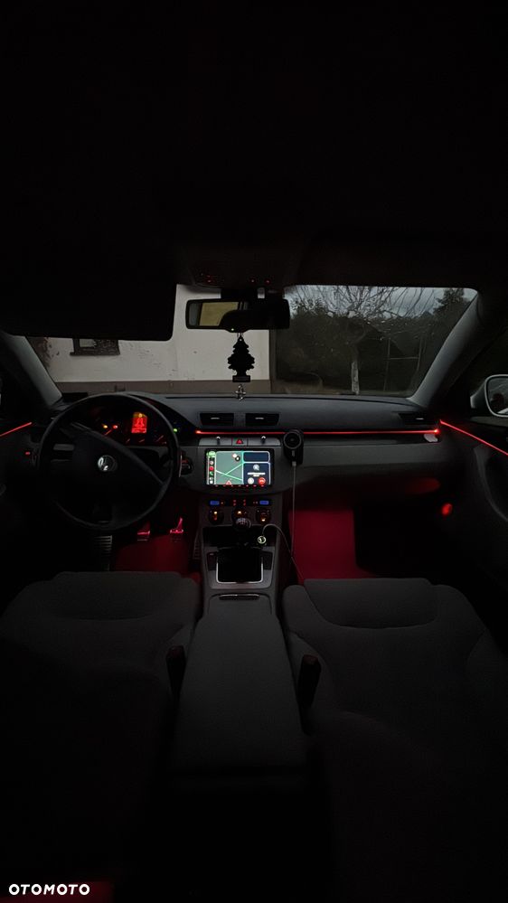 Volkswagen Passat Variant 2.0 TDI Comfortline - 17