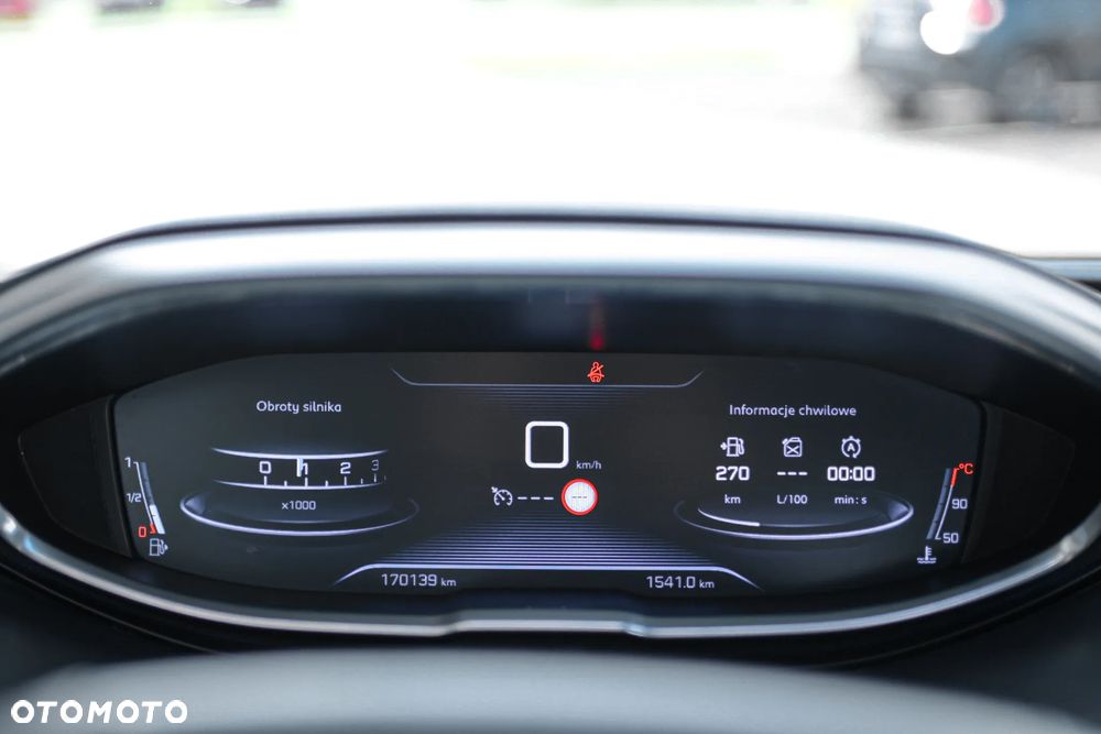 Peugeot 5008 1.6 BlueHDI Allure S&S - 6