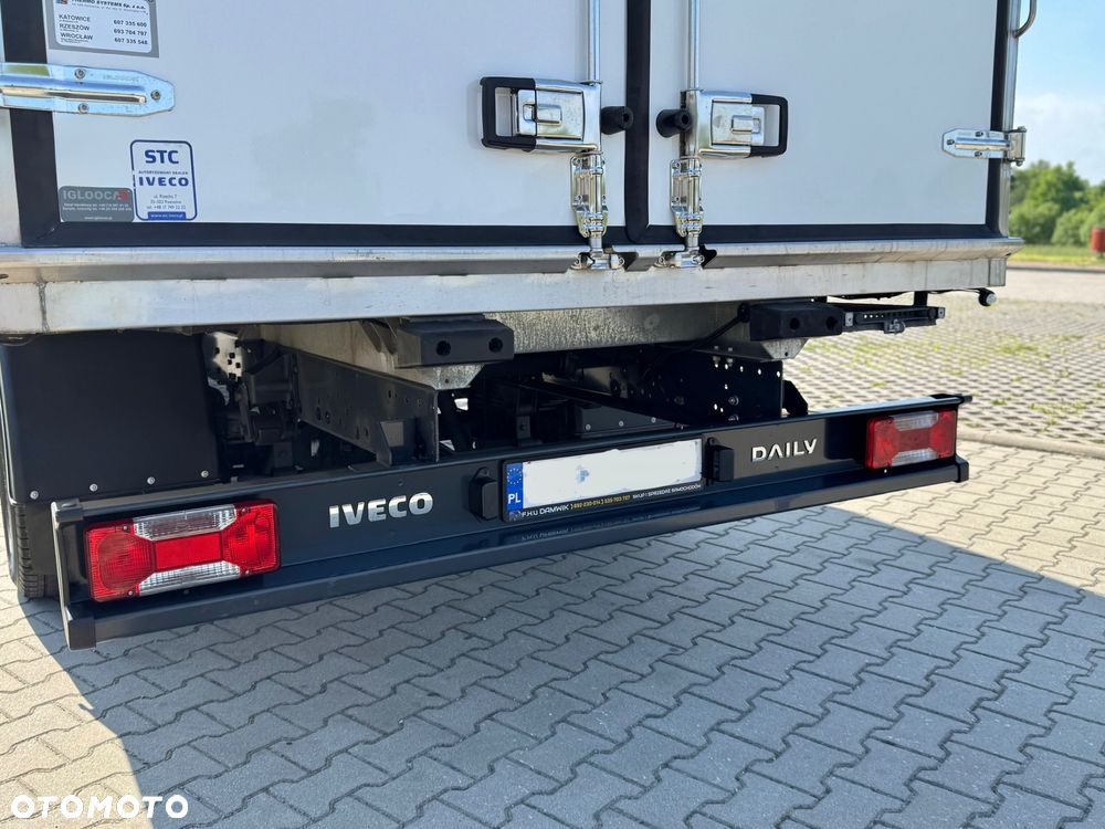 Iveco Daily‼️72C18‼️2021r 3.0 HI-MATIC Chłodnia/Mroźnia zakres -32C THERMO KING V-500 MAX Źródło Zasilania 400V Grube Ściany/Podłoga Przegroda komorowa‼️ Full LED na bliźniaku Salon Polska DMC7200kg - 15
