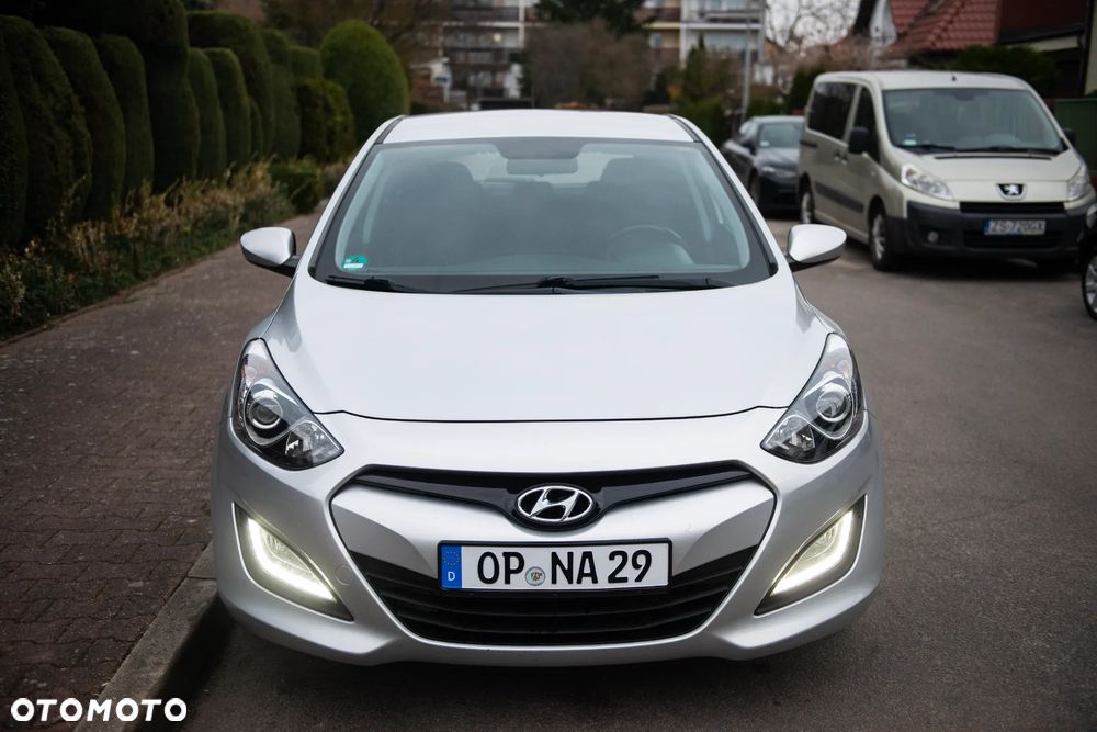 Hyundai i30 1.4 Style - 9