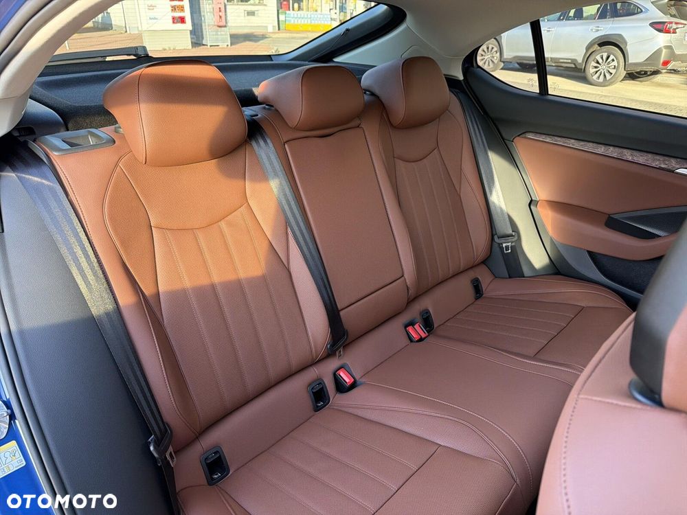 Skoda Superb 2.0 TSI L&K DSG - 19