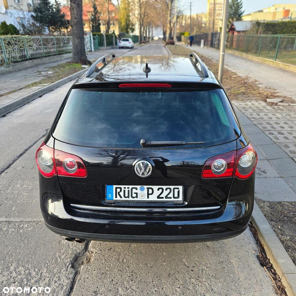 Volkswagen Passat 2.0 Blue TDI SCR Comfortline - 11