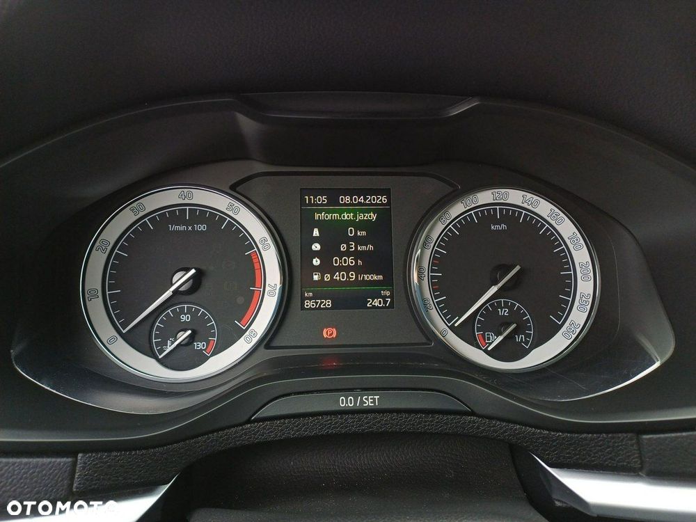 Skoda Karoq 1.5 TSI ACT Style DSG - 26