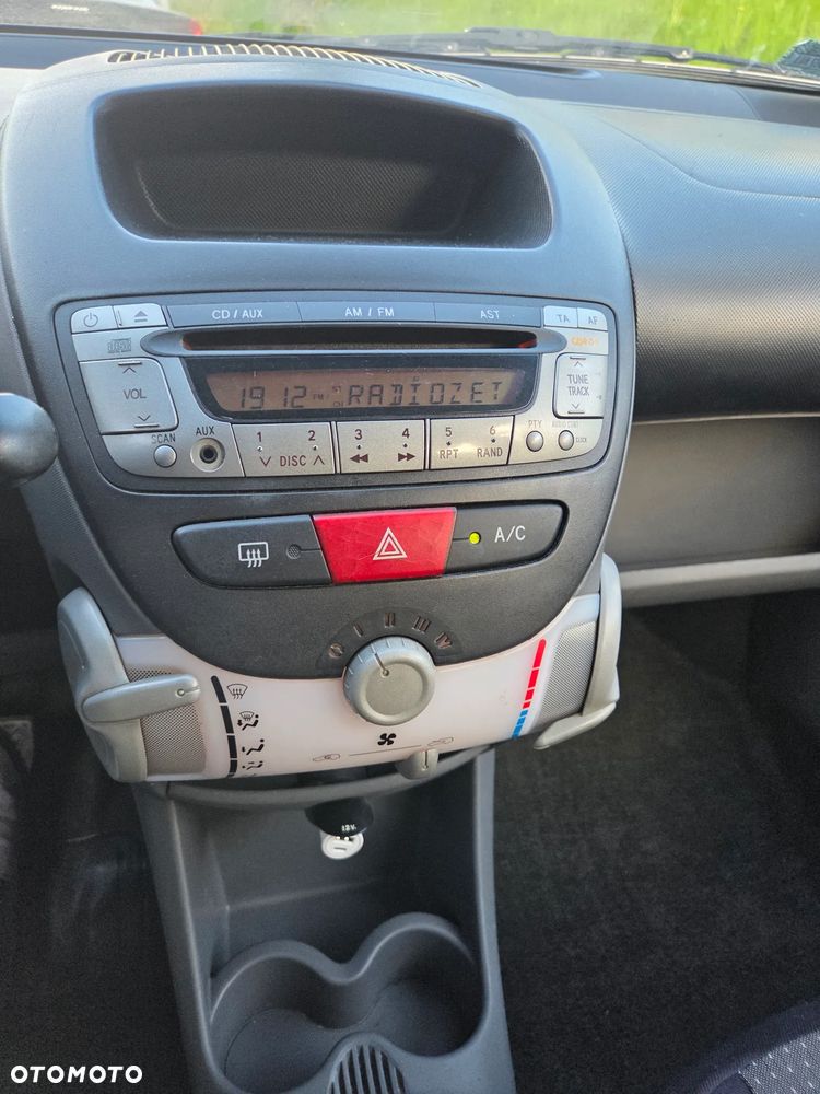 Toyota Aygo - 5