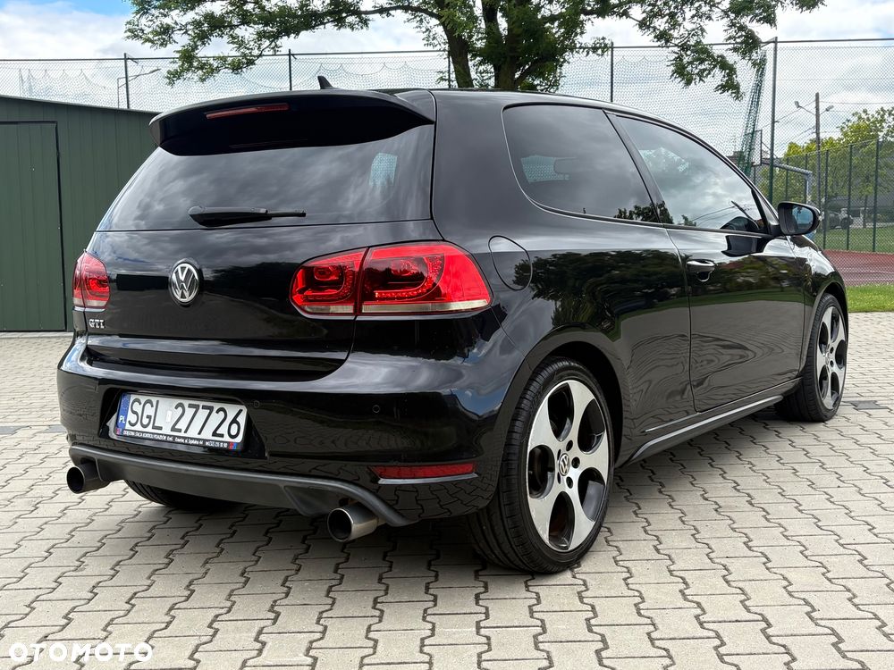 Volkswagen Golf 2.0 GTI - 6