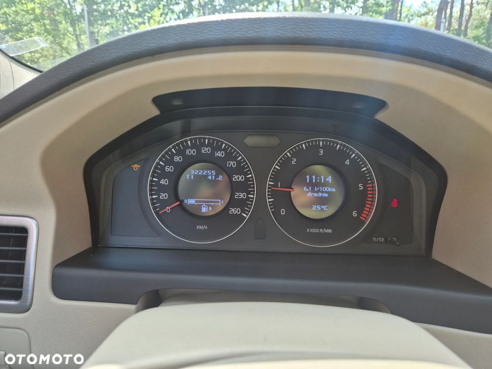 Volvo V70 2.0D Momentum - 10