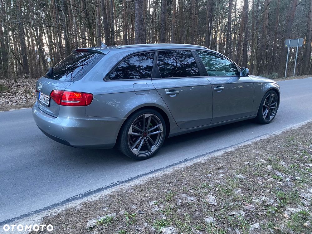 Audi A4 Avant 2.0 TDI - 5