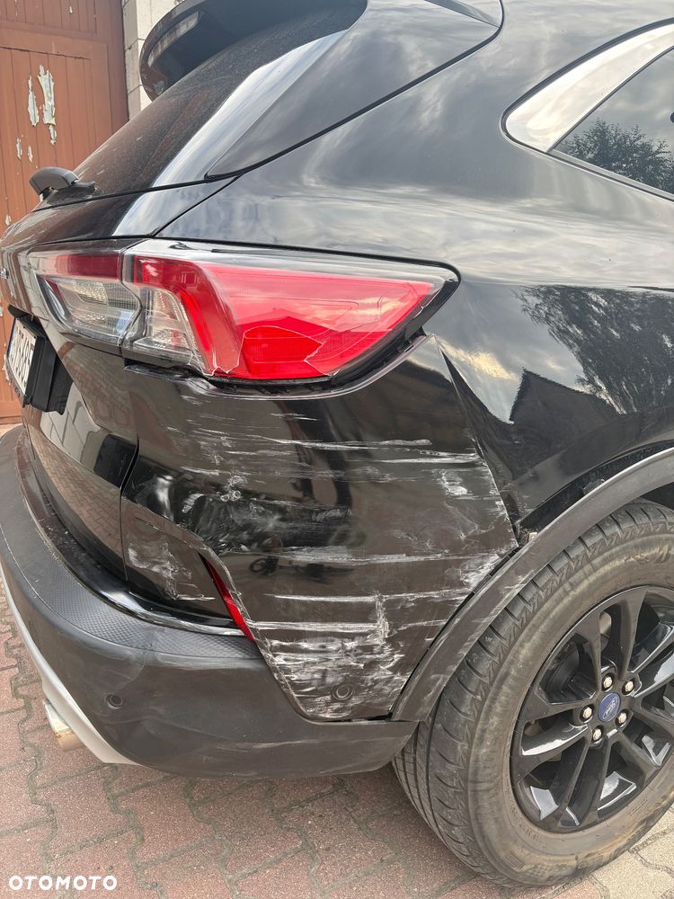 Ford Kuga 1.5 EcoBlue TITANIUM - 16