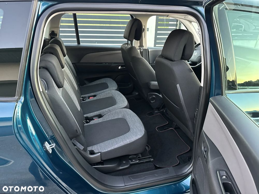 Citroën C4 SpaceTourer Grand BlueHDi 130 Stop&Start FEEL - 29