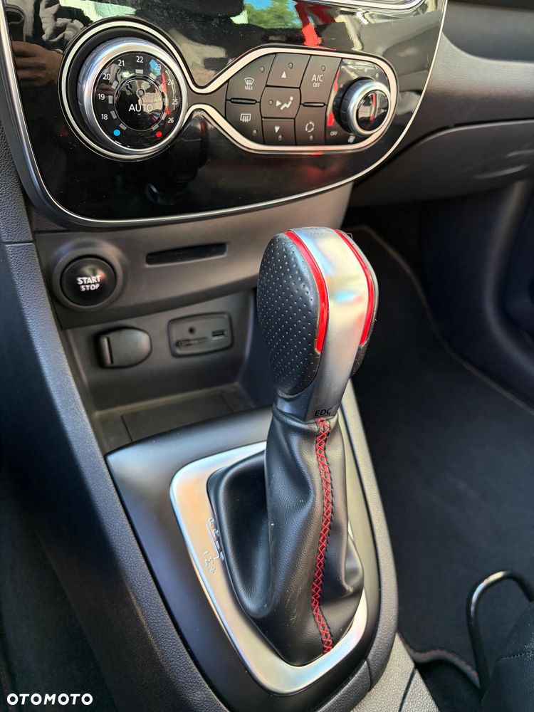 Renault Clio 1.6 R.S.Trophy 220 EDC - 19