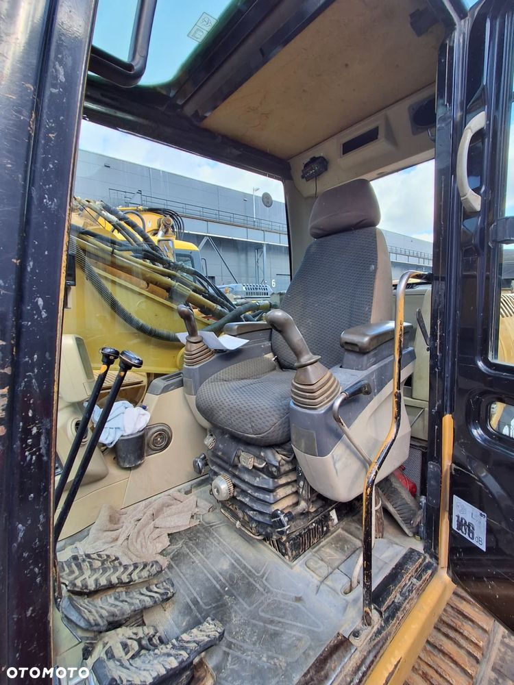 Caterpillar 325 C - 5