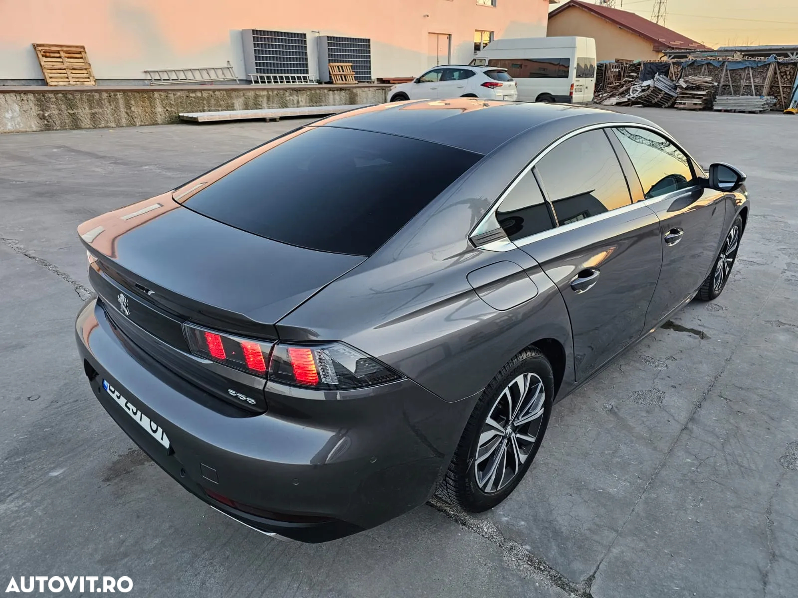 Peugeot 508 SW 1.2 PureTech S&S EAT8 Allure Pack - 5