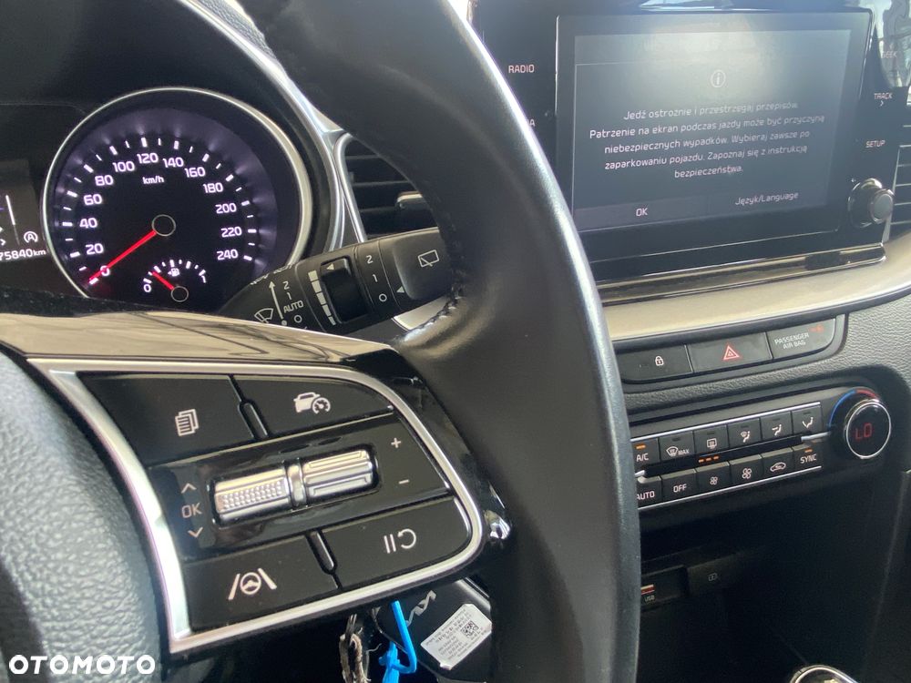 Kia Ceed 1.0 T-GDI M - 12