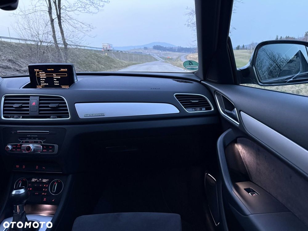 Audi Q3 2.0 TDI Quattro S tronic design - 17