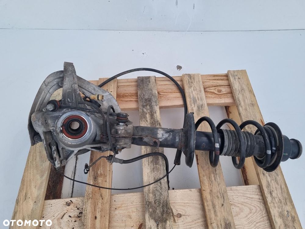 Porsche Boxster 986 LEWY TYLNY AMORTYZATOR Piasta zwrotnica tył 98633165720 - 7