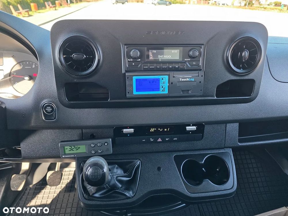 Mercedes-Benz Sprinter chłodnia mroźnia 316  Thermo king + zasilanie elektryczne - 21