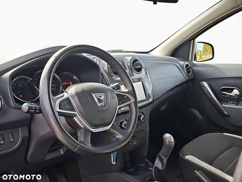 Dacia Sandero Stepway 0.9 TCe Laureate S&S - 11