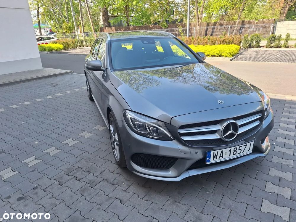 Mercedes-Benz Klasa C 250 d 4Matic T 9G-TRONIC AMG Line - 3
