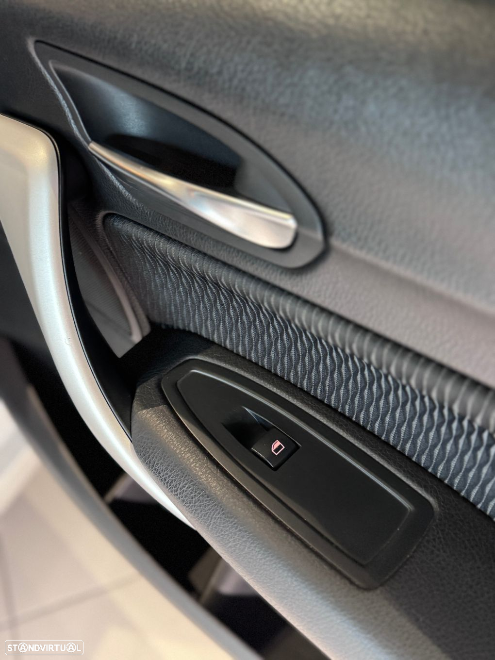 BMW 116 d EDynamics Advantage - 26