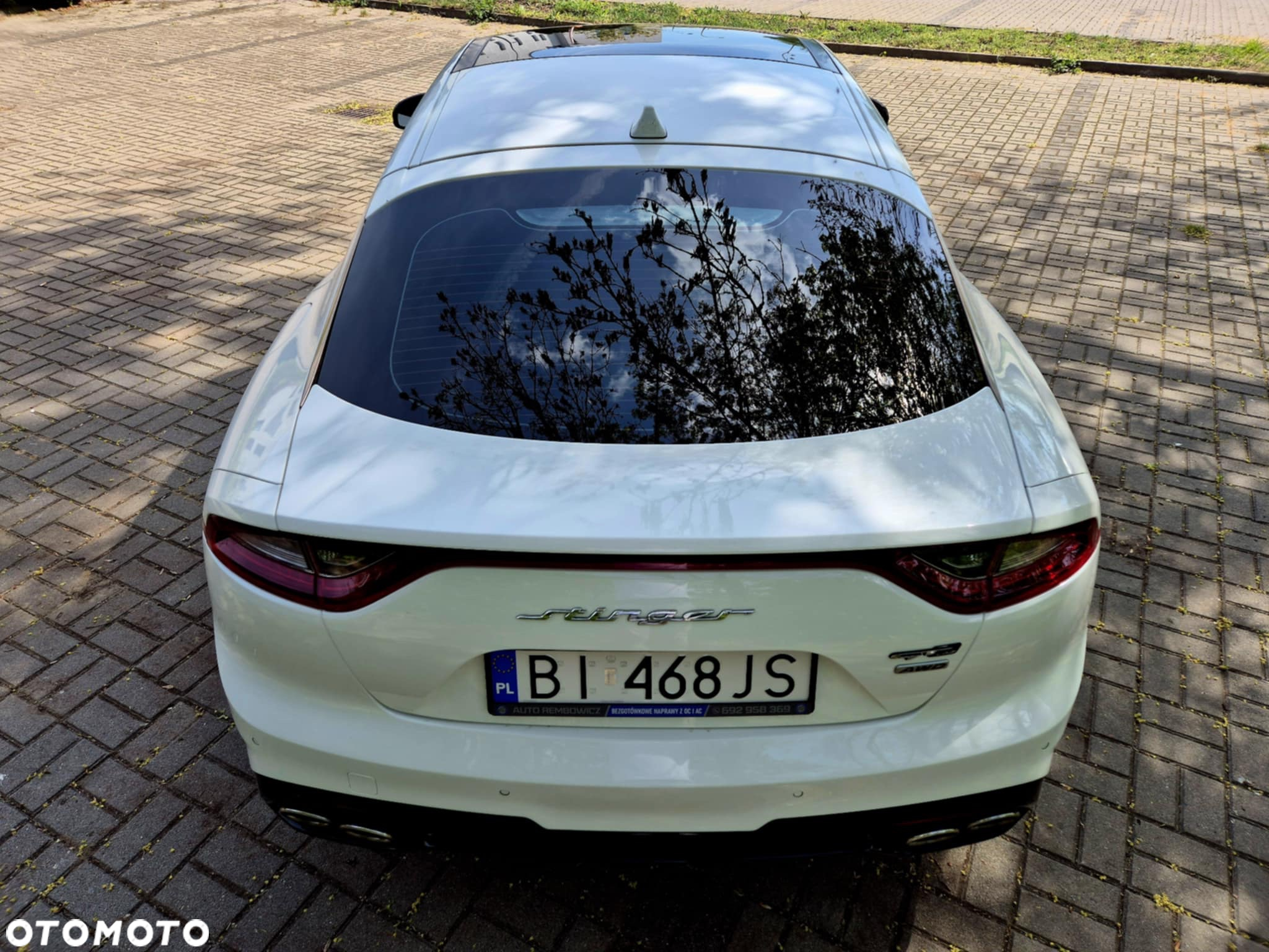 Kia Stinger 2.0 T-GDI GT Line - 13