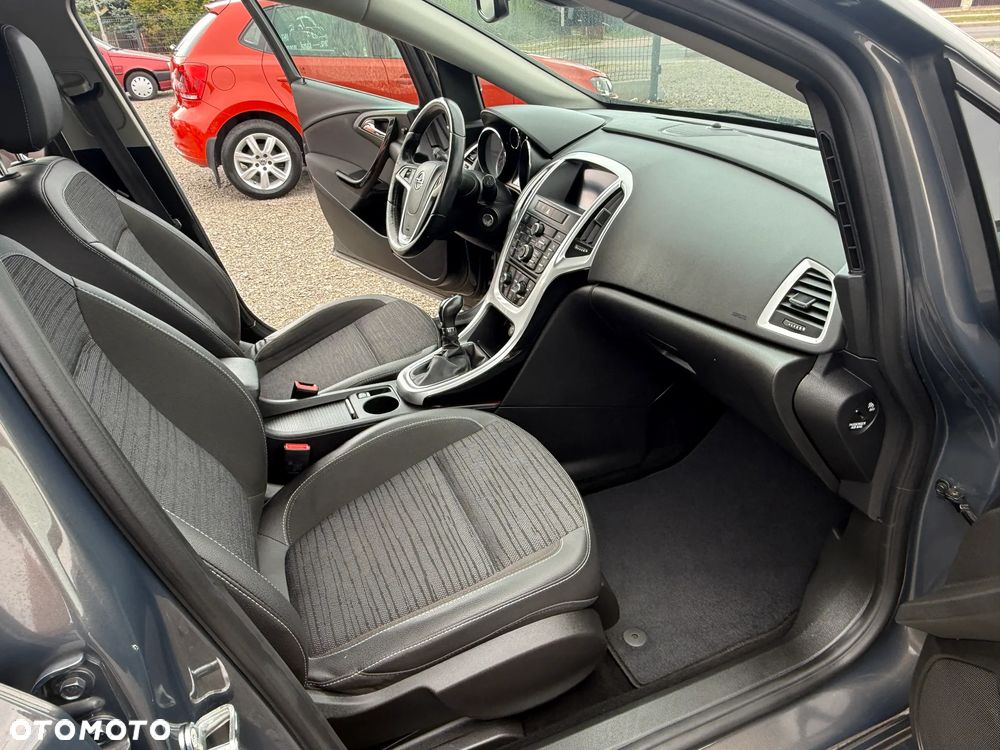 Opel Astra 1.4 T Cosmo S&S EU6 - 22
