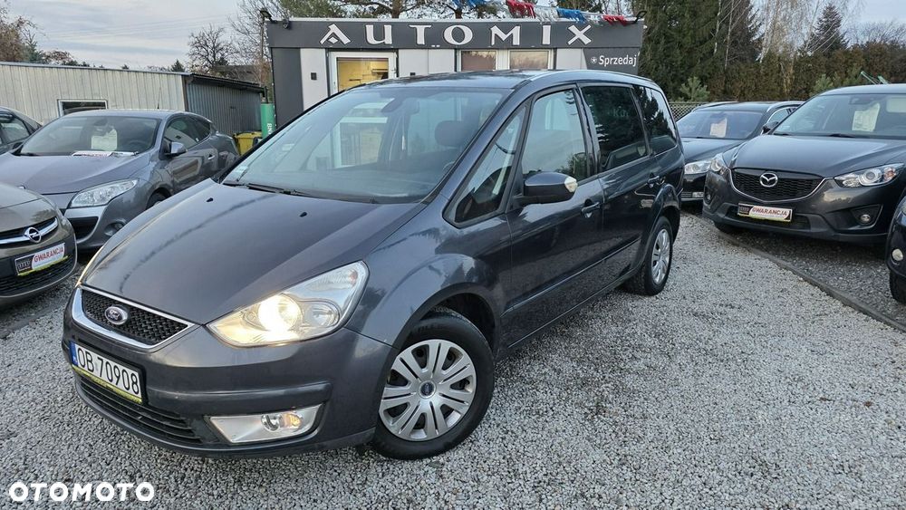 Ford Galaxy - 10