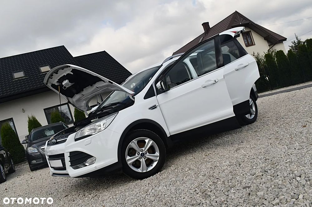 Ford Kuga 2.0 TDCi 2x4 SYNC - 13