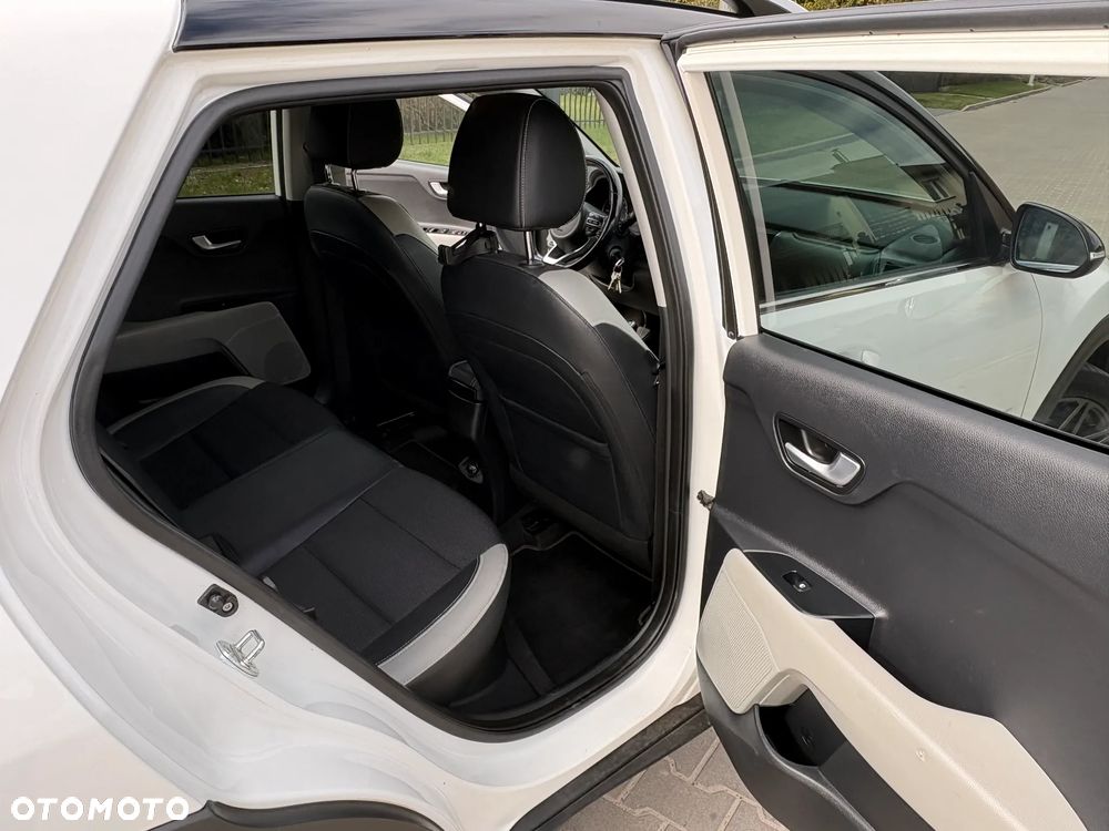 Kia Stonic 1.0 T-GDI L - 7