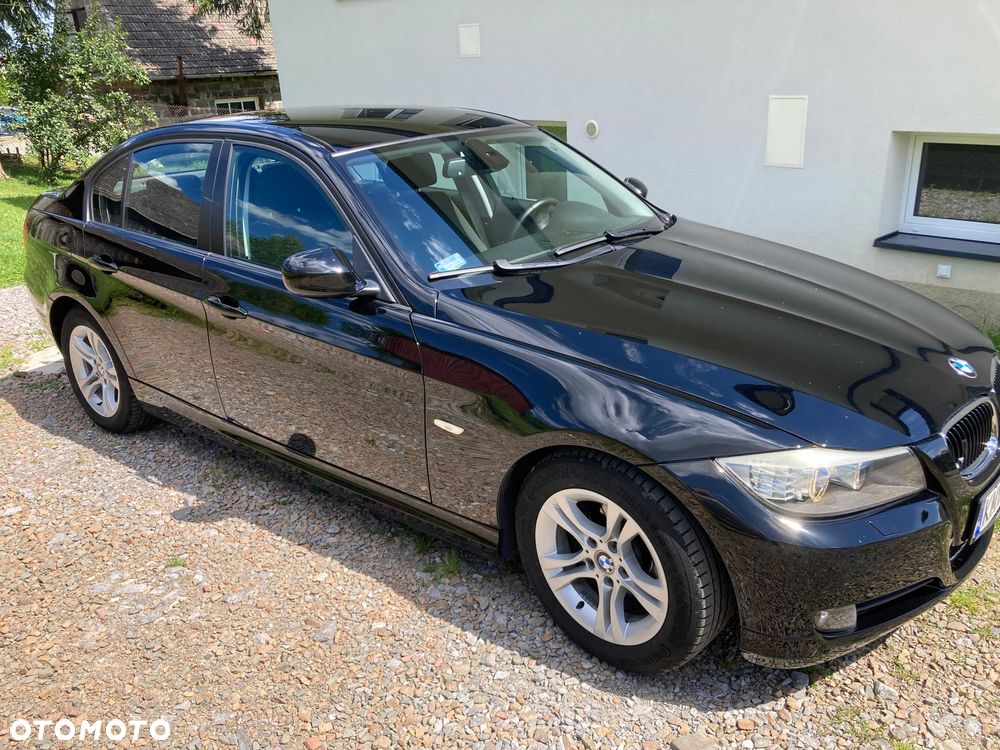 BMW 3 Series 2009 photo 4