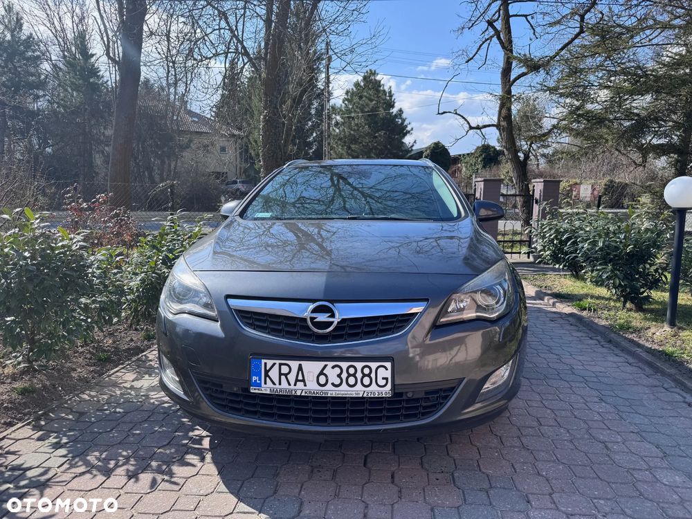 Opel Astra 1.7 CDTI Cosmo - 2