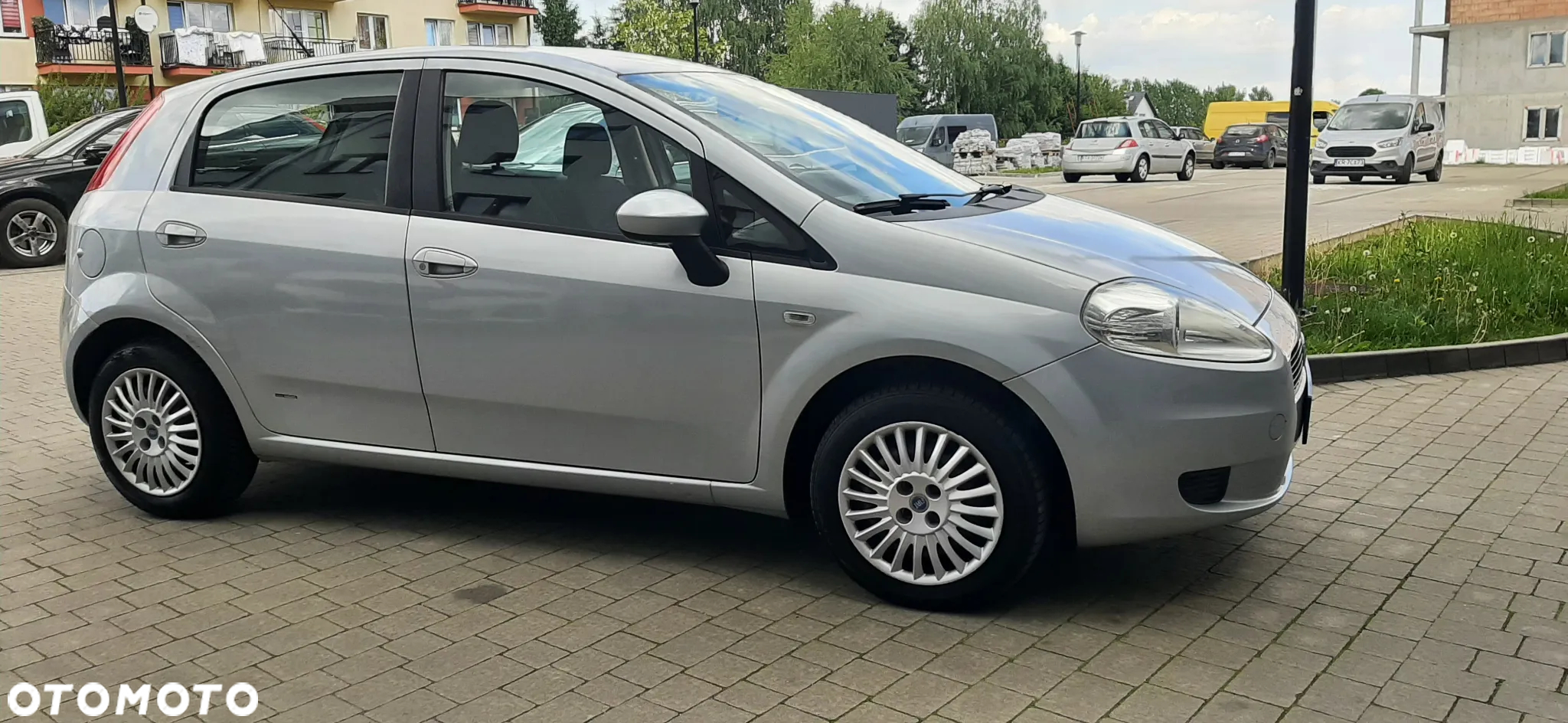 Fiat Grande Punto - 27