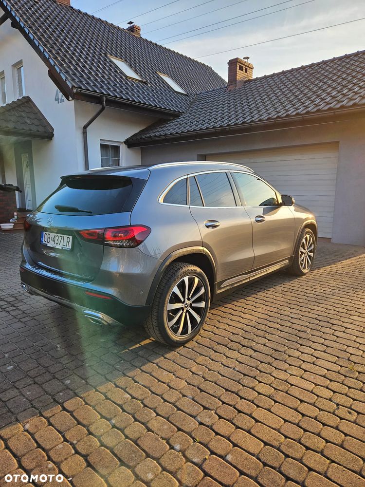 Mercedes-Benz GLA 200 - 6