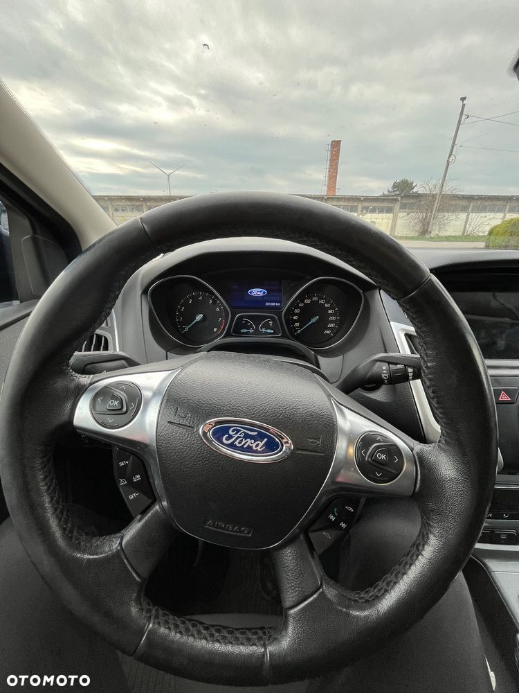 Ford Focus 1.6 EcoBoost Titanium - 12
