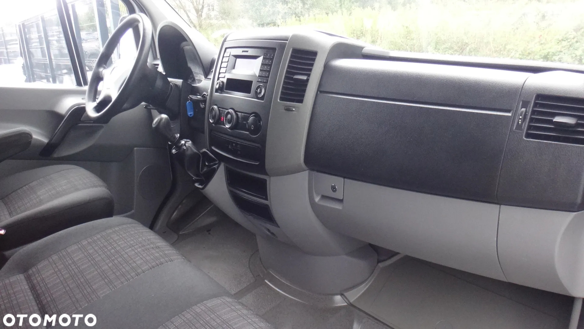 Mercedes-Benz SPRINTER - 8