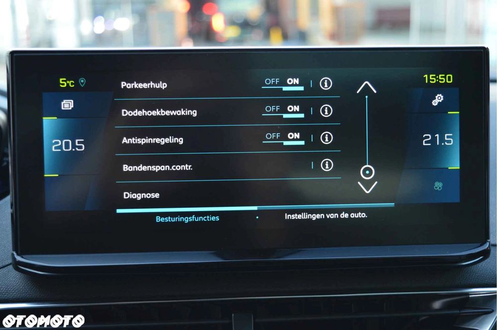 Peugeot 3008 1.6 PureTech GT S&S EAT8 - 13