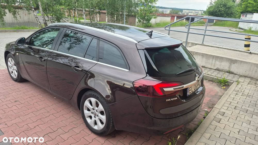 Opel Insignia - 22