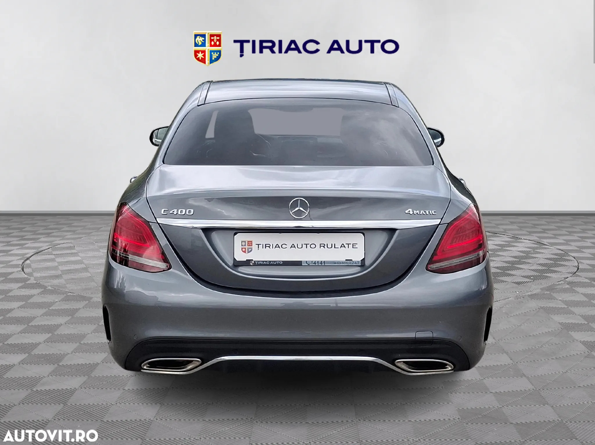 Mercedes-Benz C - 4