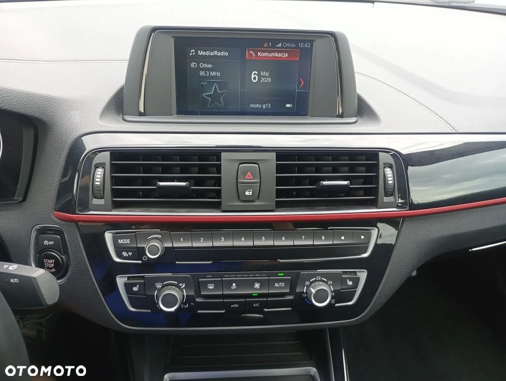 BMW Seria 2 218i Sport Line - 34
