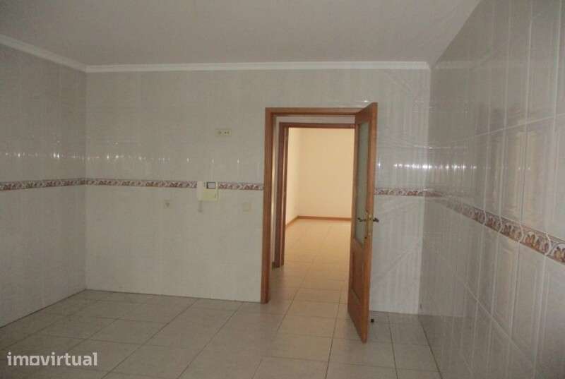 Apartamento em Oliveira de Azeméis, Oliveira de Azeméis - Grande imagem: 4/13