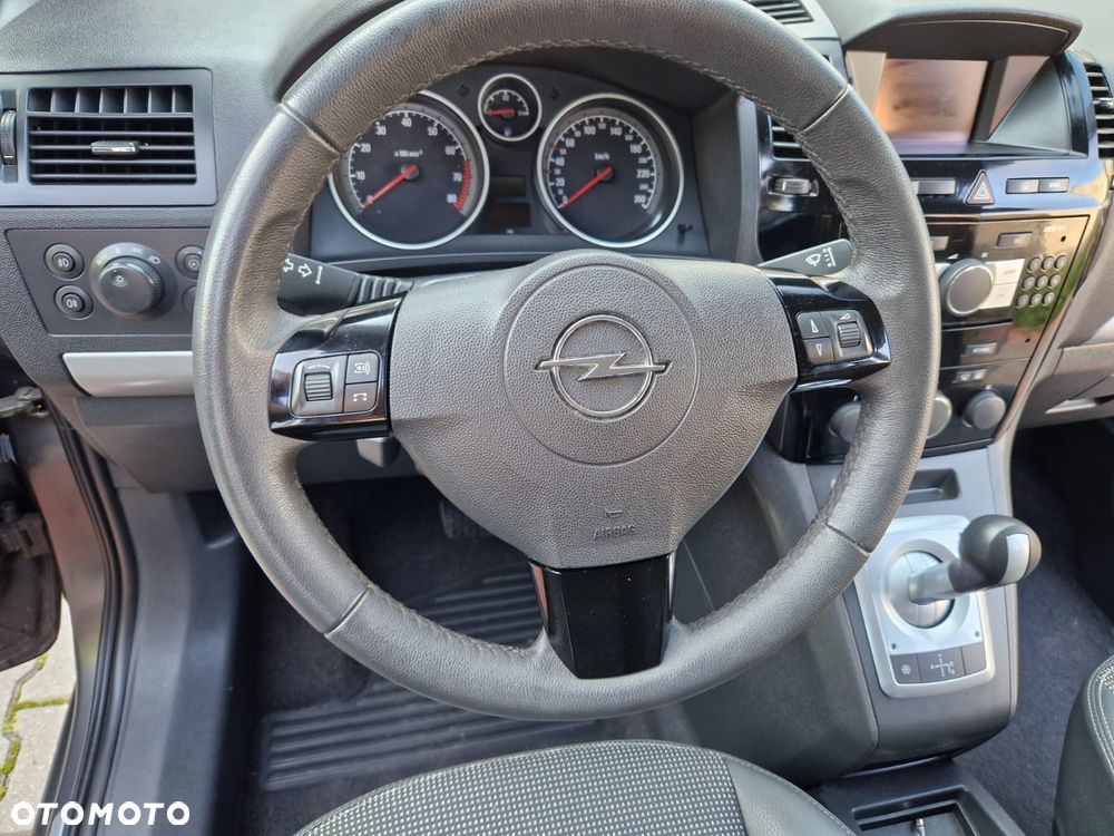 Opel Zafira 1.8 Cosmo EasyTronic EU5 - 14