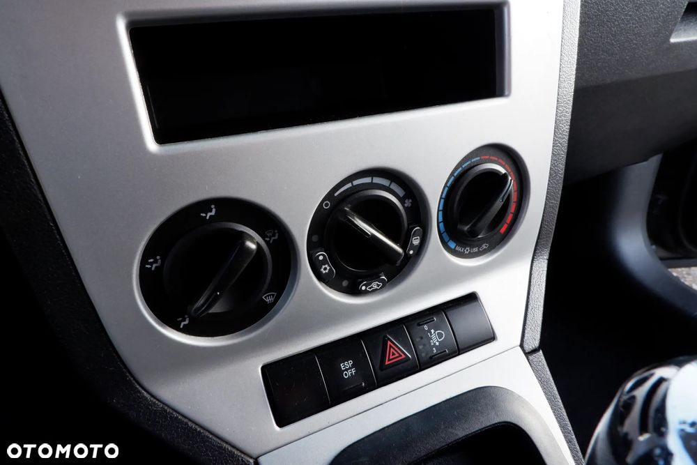 Dodge Caliber 2.0 CRD SXT - 21