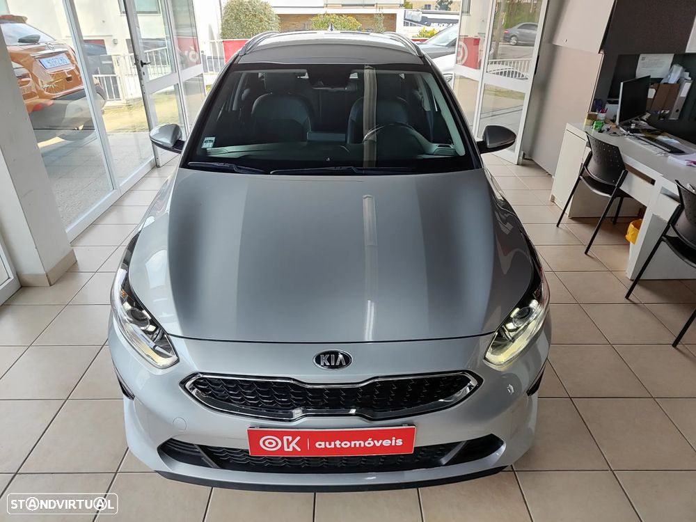 Kia Ceed SW 1.6 CRDi TX+SRF - 4